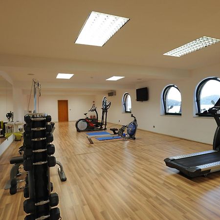 Hotel Solitudo Uble ภายนอก รูปภาพ
