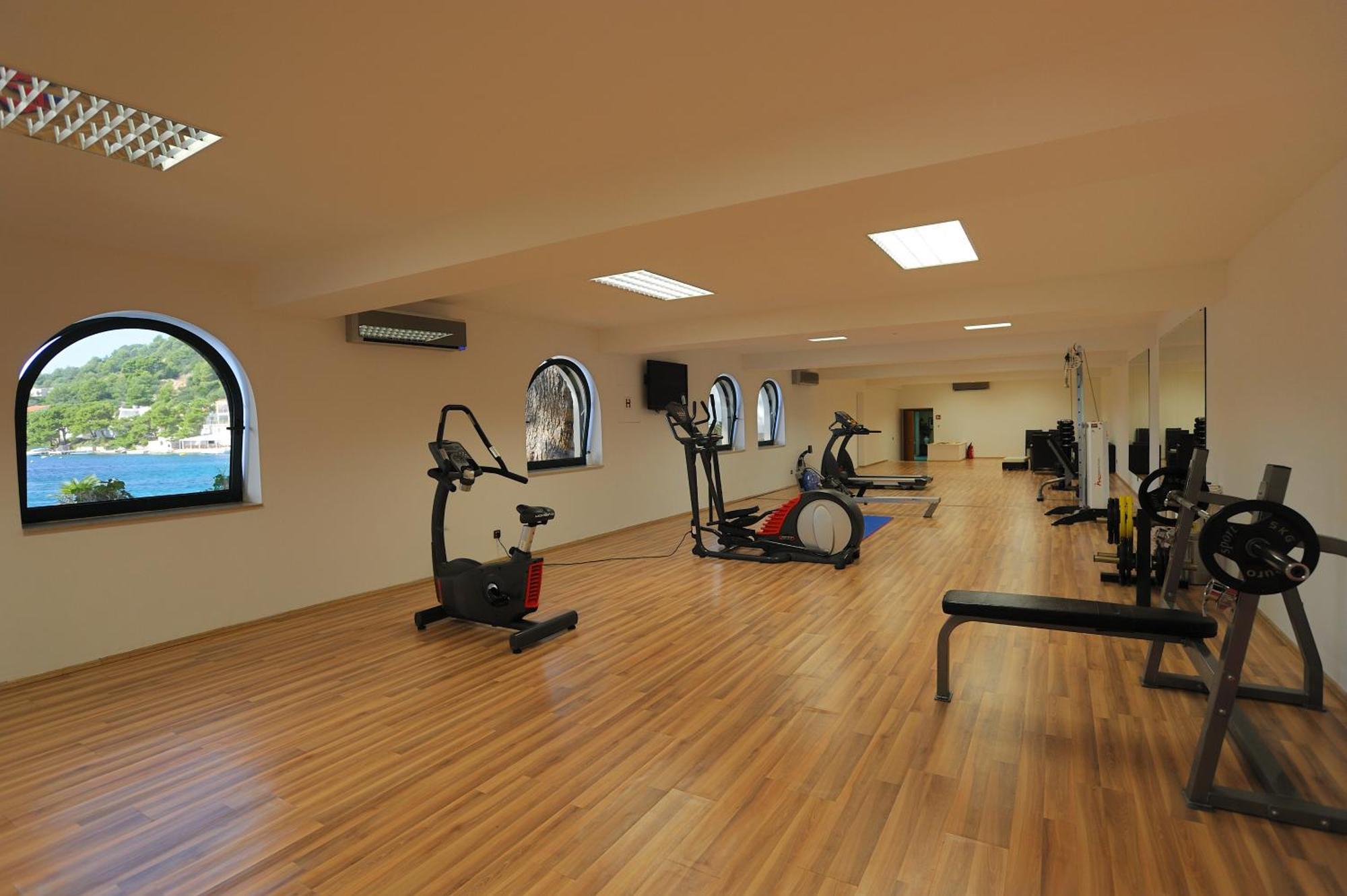 Hotel Solitudo Uble ภายนอก รูปภาพ