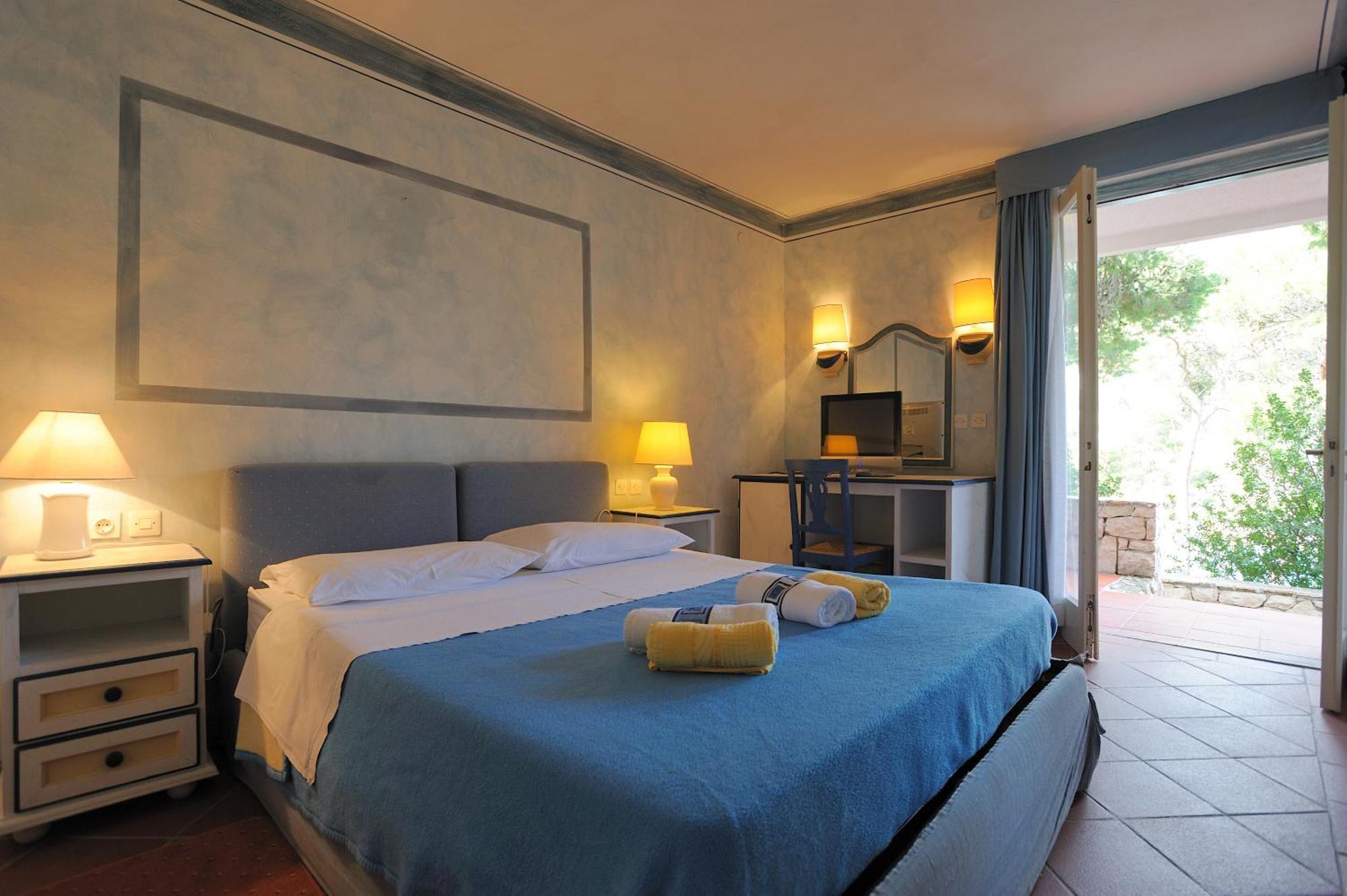 Hotel Solitudo Uble ภายนอก รูปภาพ