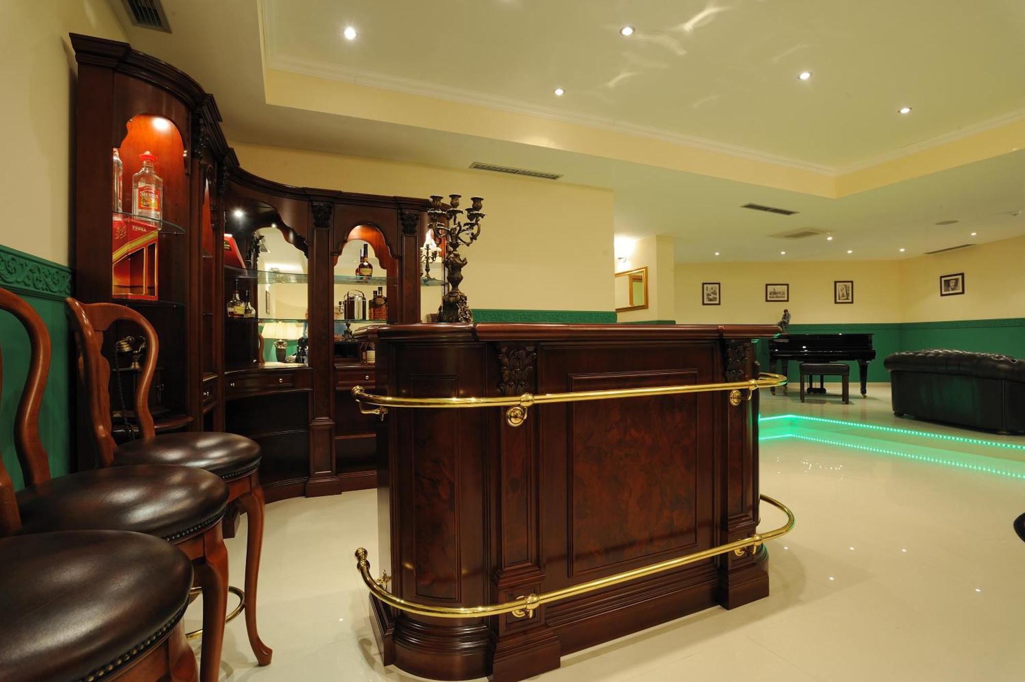Hotel Solitudo Uble ภายนอก รูปภาพ